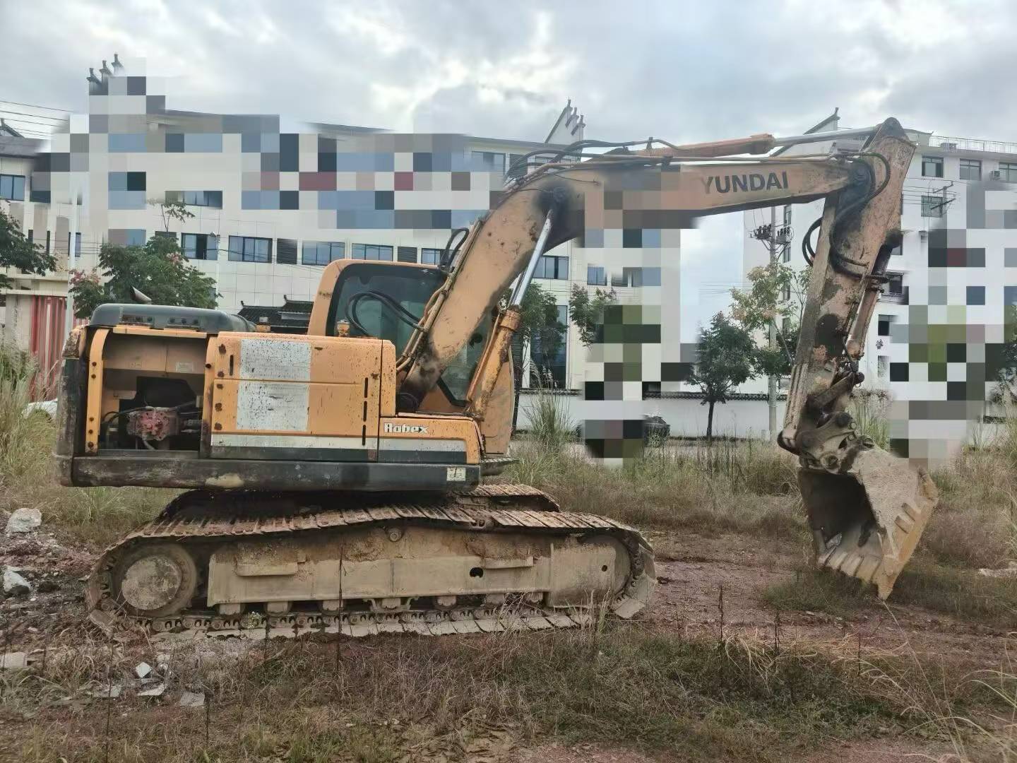 Compre Escavadeira Hyundai R150-7 Usada / 6