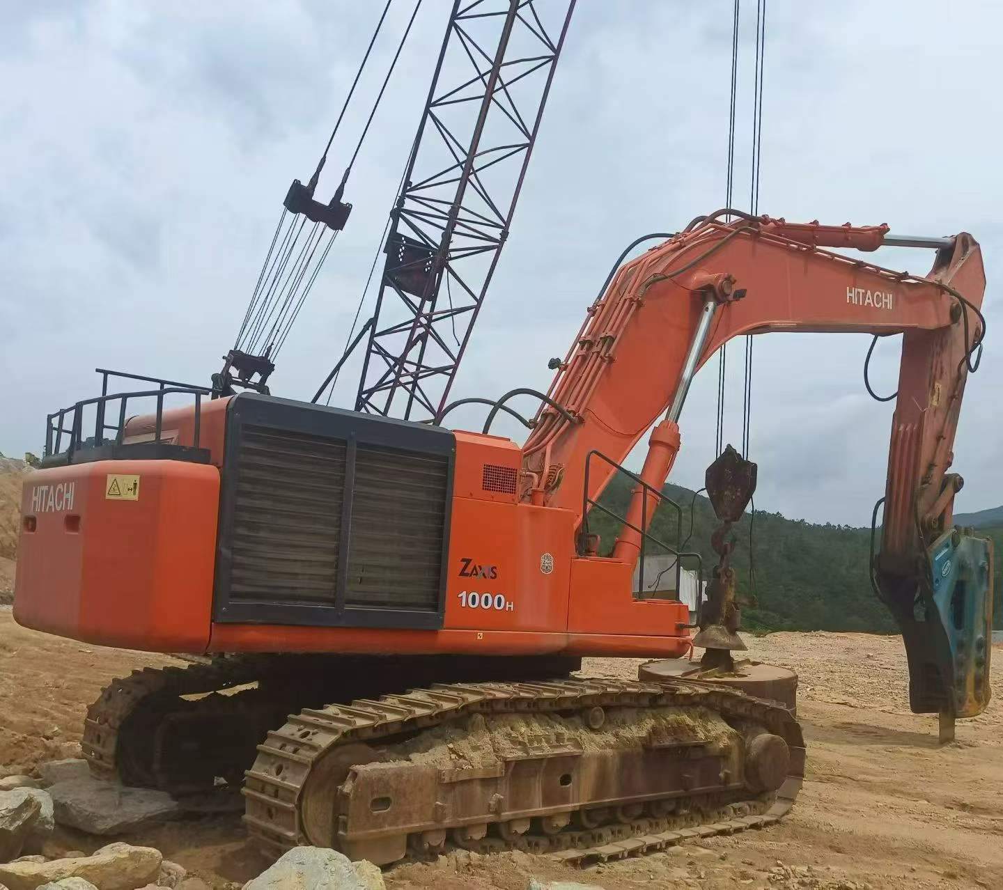 Buy Hitachi ZX850-3 Used Excavator / 2