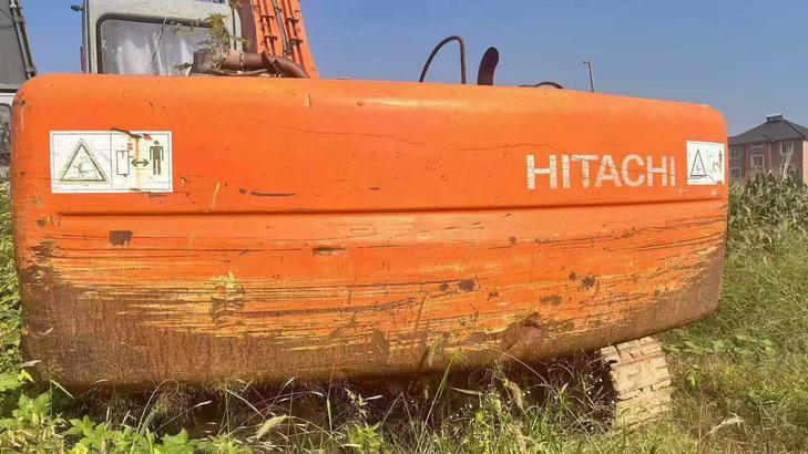 Buy Hitachi EX230-6 Used Excavator / 1