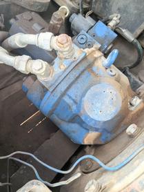 Buy Doosan DH60-7 Used Excavator / 3 Buy Doosan DH60-7 Used Excavator / 3