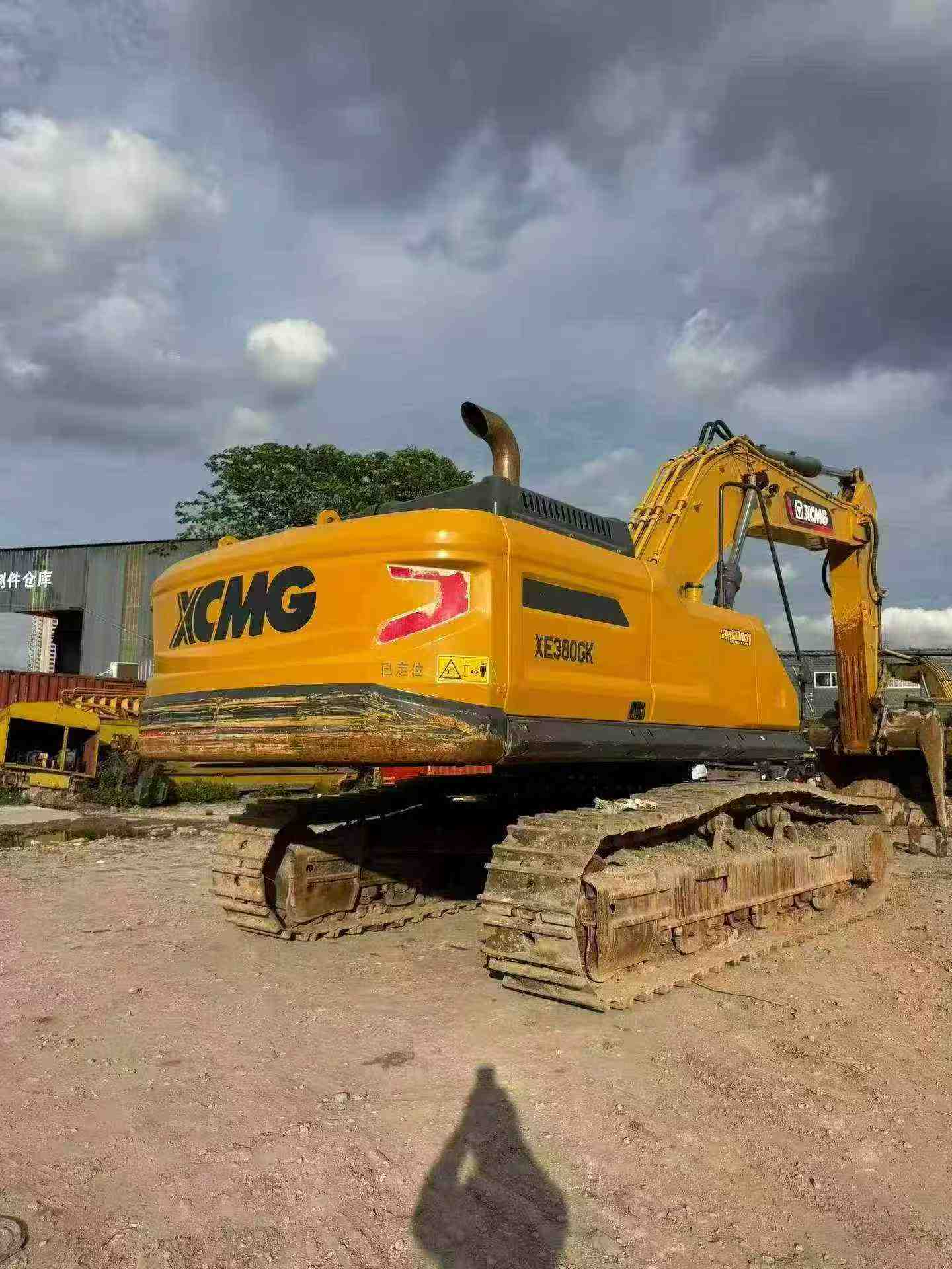 شراء حفارة XCMG XE380K مستعملة / 4