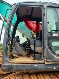 Buy Kobelco SK210 Used Excavator / 3 Buy Kobelco SK210 Used Excavator / 3