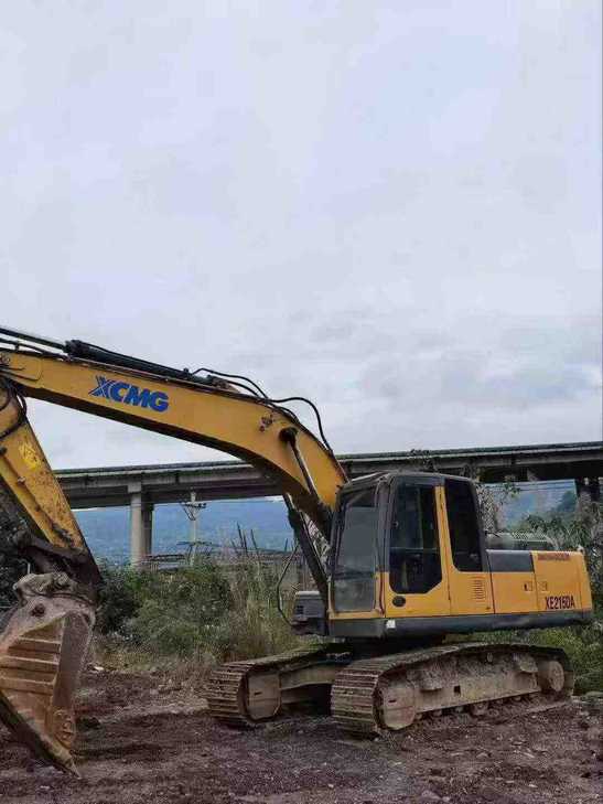 Buy XCMG XE200 Used Excavator / 1