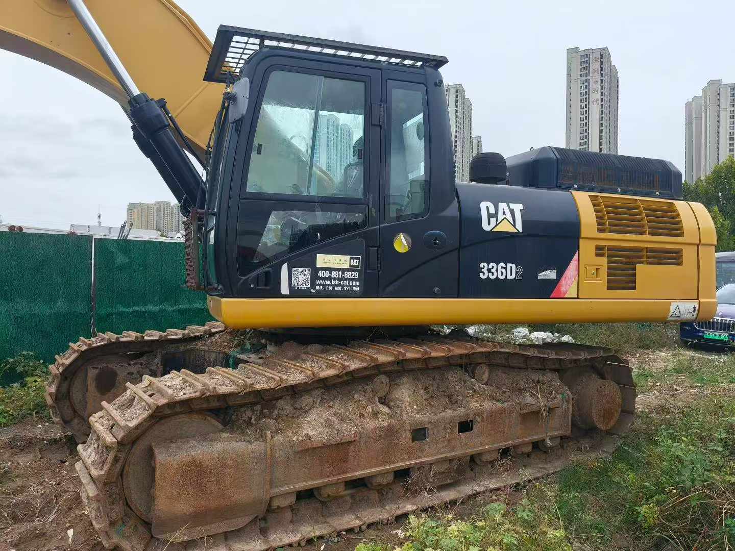 شراء حفارة Caterpillar 336E مستعملة / 2