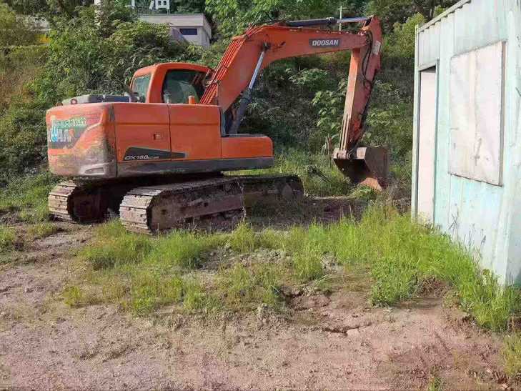 Buy Doosan DH150-7 Used Excavator / 1