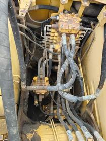 Buy Komatsu PC130-7 Used Excavator / 6 Buy Komatsu PC130-7 Used Excavator / 6