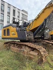 Buy XCMG XE650DP Used Excavator / 2 Buy XCMG XE650DP Used Excavator / 2