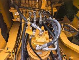 Buy Caterpillar 330B Used Excavator / 9 Buy Caterpillar 330B Used Excavator / 9
