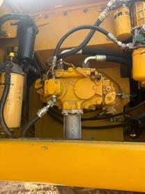Buy Caterpillar 320D Used Excavator / 5 Buy Caterpillar 320D Used Excavator / 5