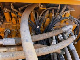Buy Caterpillar 320D Used Excavator / 4 Buy Caterpillar 320D Used Excavator / 4