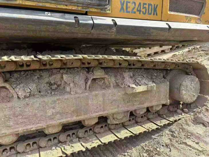 Buy XCMG XE245D Used Excavator / 1