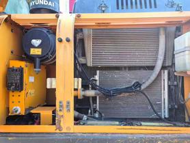 Buy Hyundai R215-7 Used Excavator / 8 Buy Hyundai R215-7 Used Excavator / 8