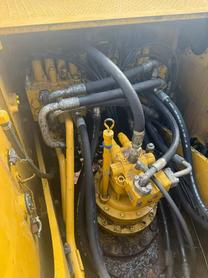 Buy Caterpillar 320D Used Excavator / 4 Buy Caterpillar 320D Used Excavator / 4