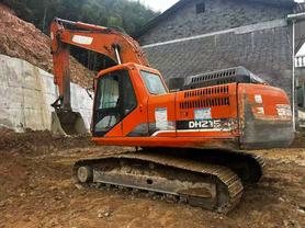 Buy Doosan DH215-9E Used Excavator / 2 Buy Doosan DH215-9E Used Excavator / 2