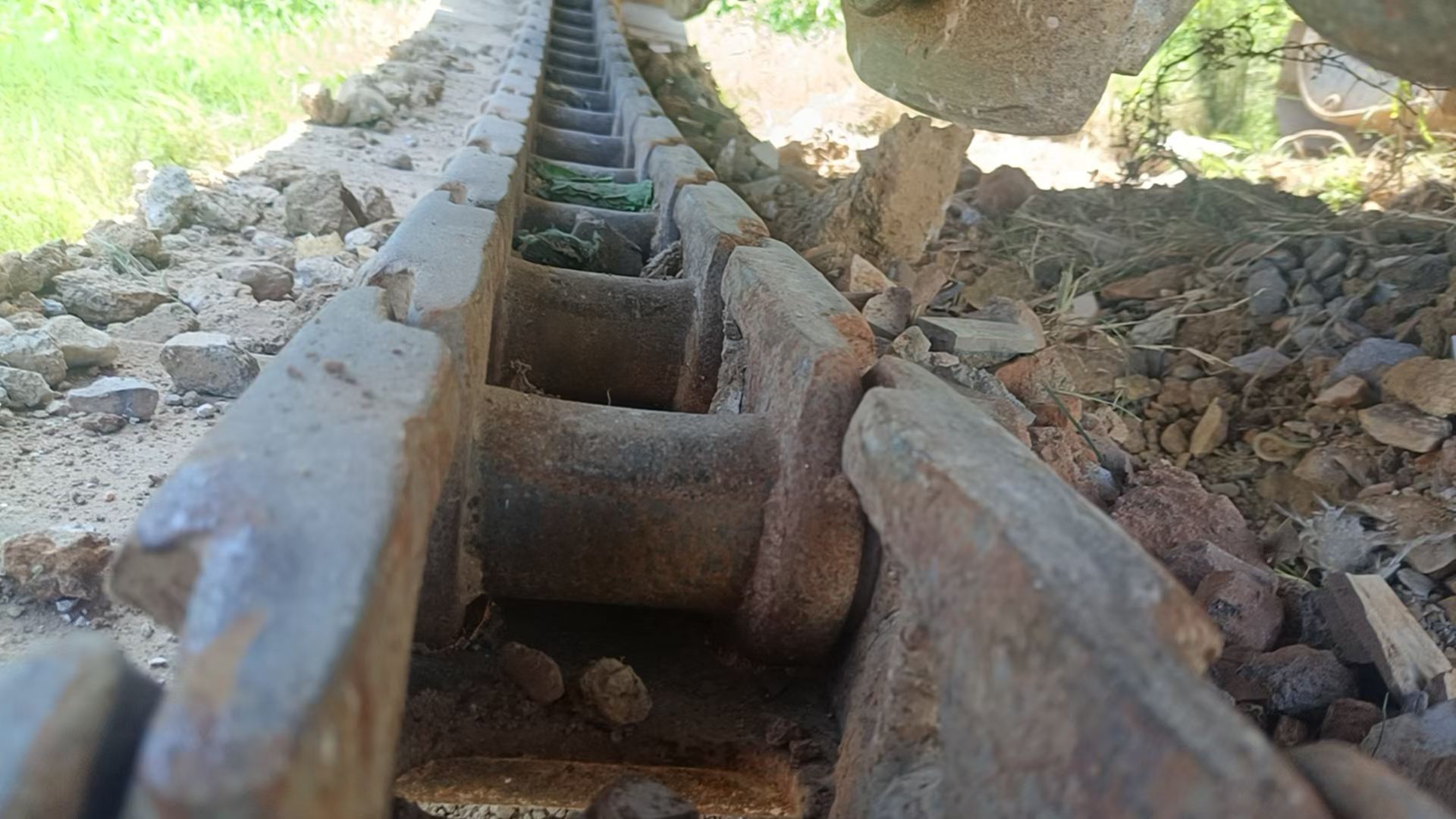 شراء حفارة Sany SY215C مستعملة / 2