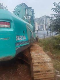 Buy Kobelco SK210 Used Excavator / 4 Buy Kobelco SK210 Used Excavator / 4