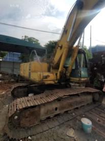 Buy Komatsu PC200-6 Used Excavator / 4 Buy Komatsu PC200-6 Used Excavator / 4