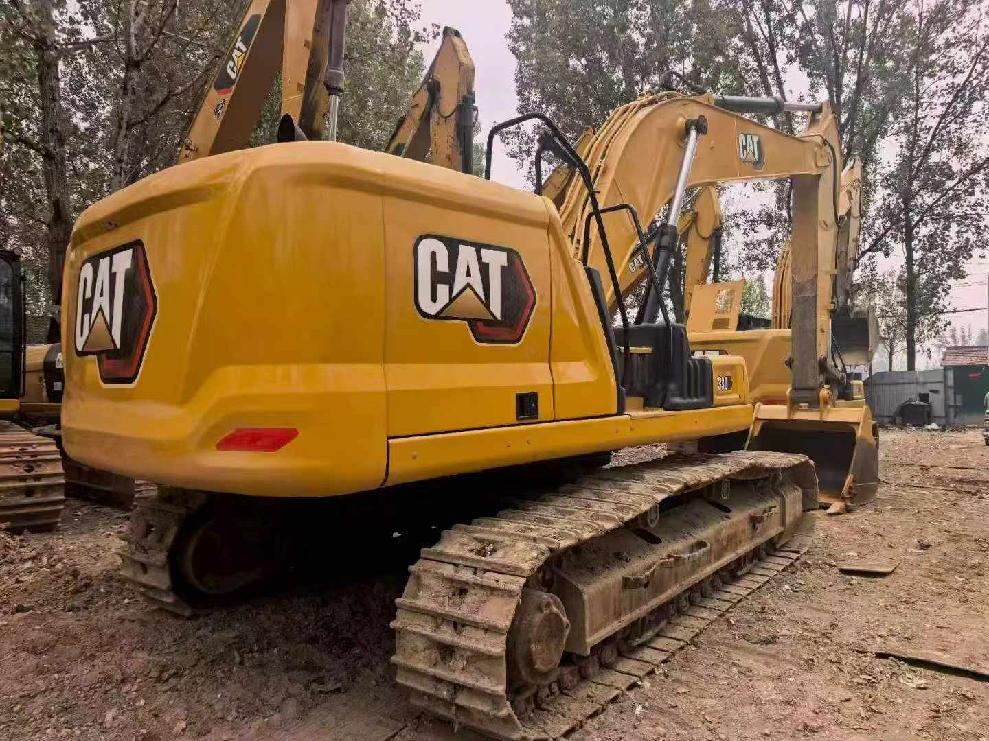 Buy Caterpillar 330B Used Excavator / 1