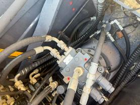 Buy XCMG XE135B Used Excavator / 4 Buy XCMG XE135B Used Excavator / 4