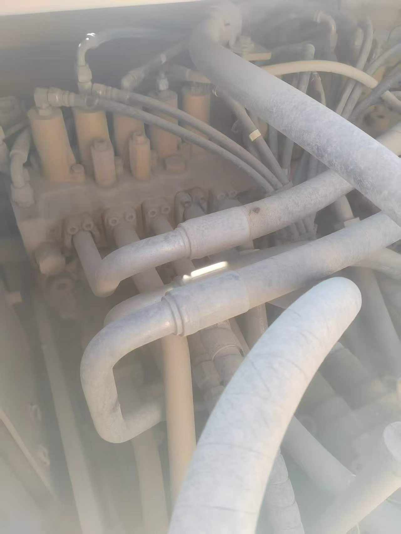 Buy Caterpillar 323 Used Excavator / 8 Buy Caterpillar 323 Used Excavator / 8