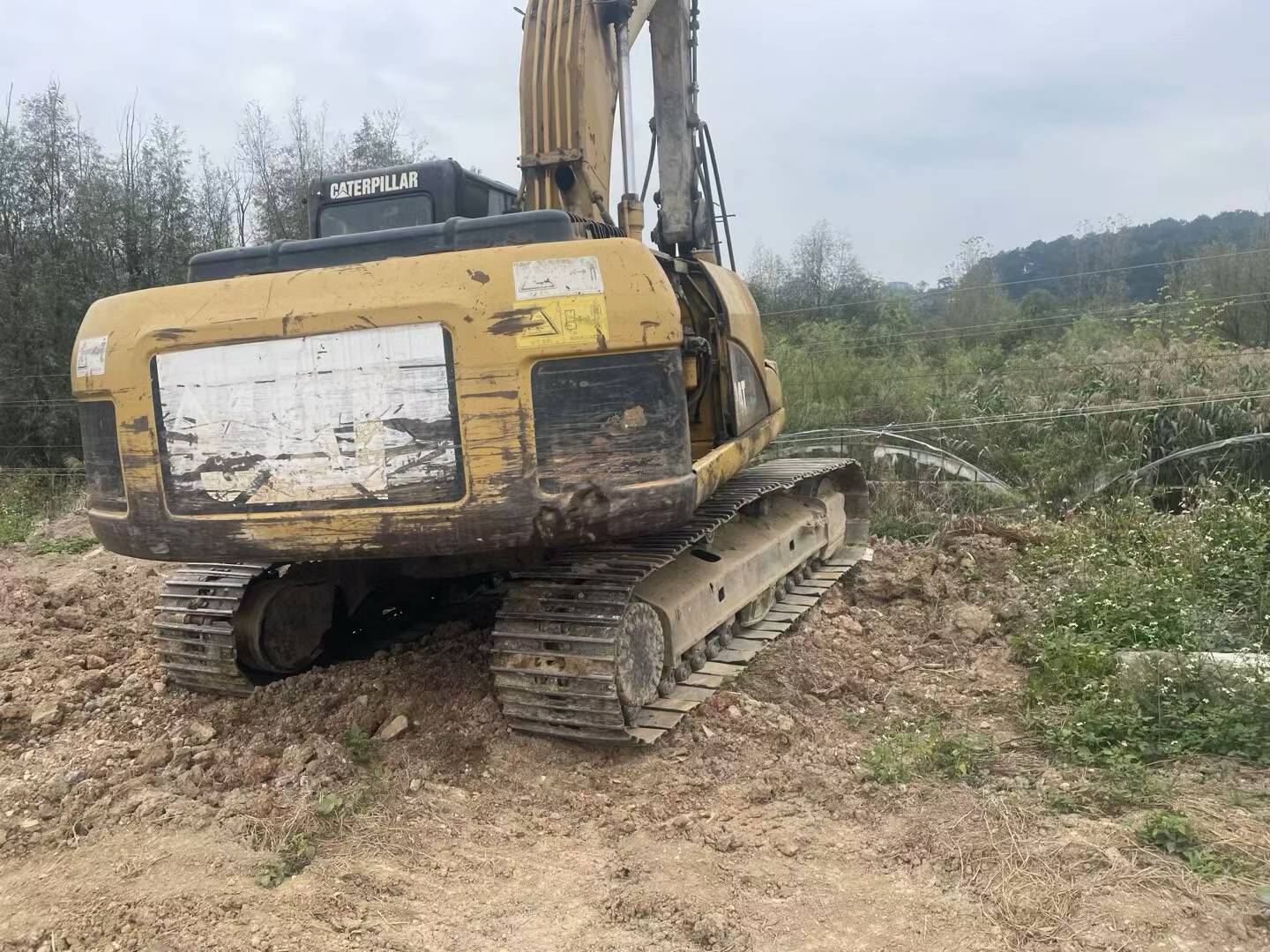 Buy Caterpillar 320D Used Excavator / 2 Buy Caterpillar 320D Used Excavator / 2