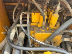 Buy Hyundai R215-7 Used Excavator / 4 Buy Hyundai R215-7 Used Excavator / 4