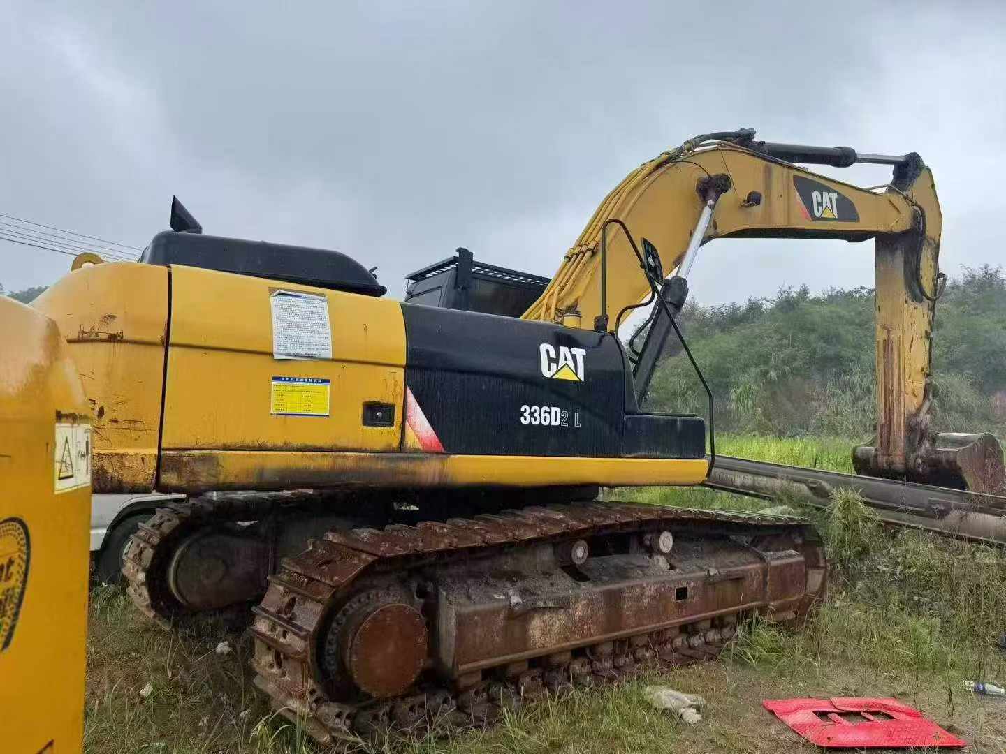 شراء حفارة Caterpillar 336E مستعملة / 3