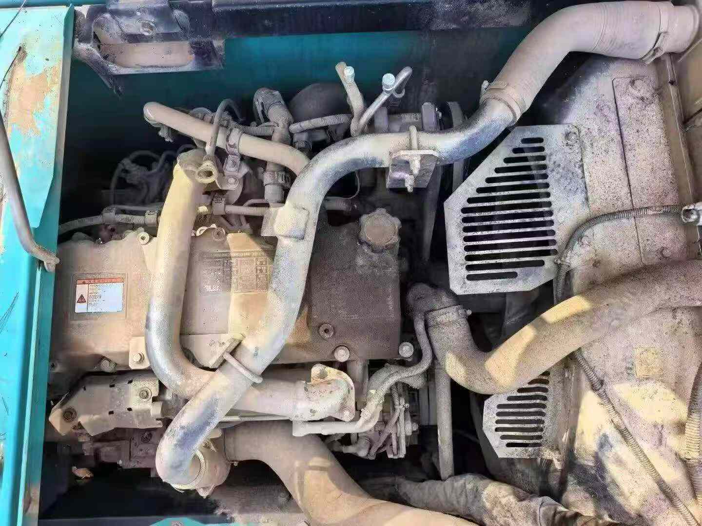 Buy Kobelco SK210-6 Used Excavator / 2 Buy Kobelco SK210-6 Used Excavator / 2