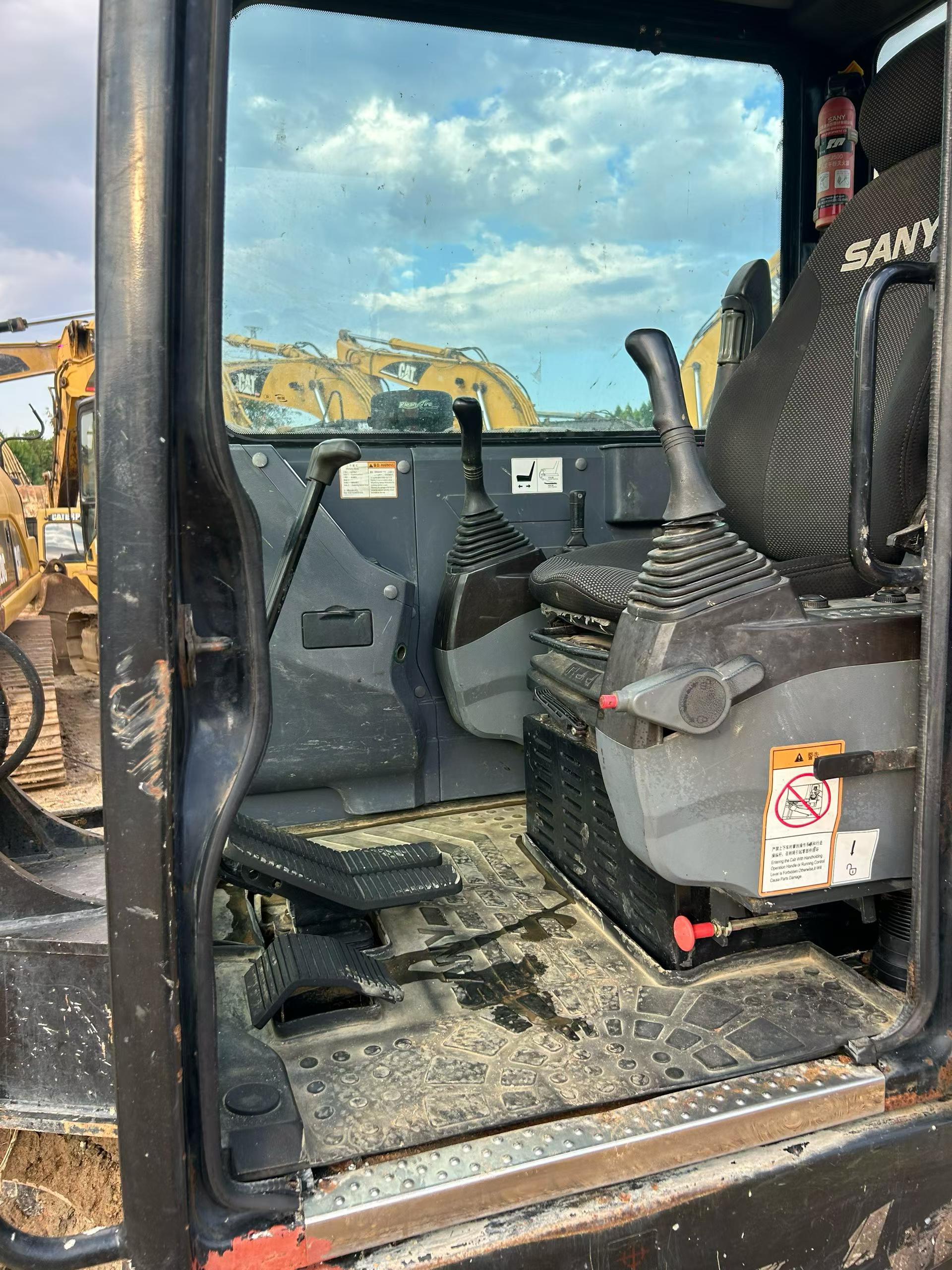 Buy Sany SY55 Used Excavator / 4 Buy Sany SY55 Used Excavator / 4