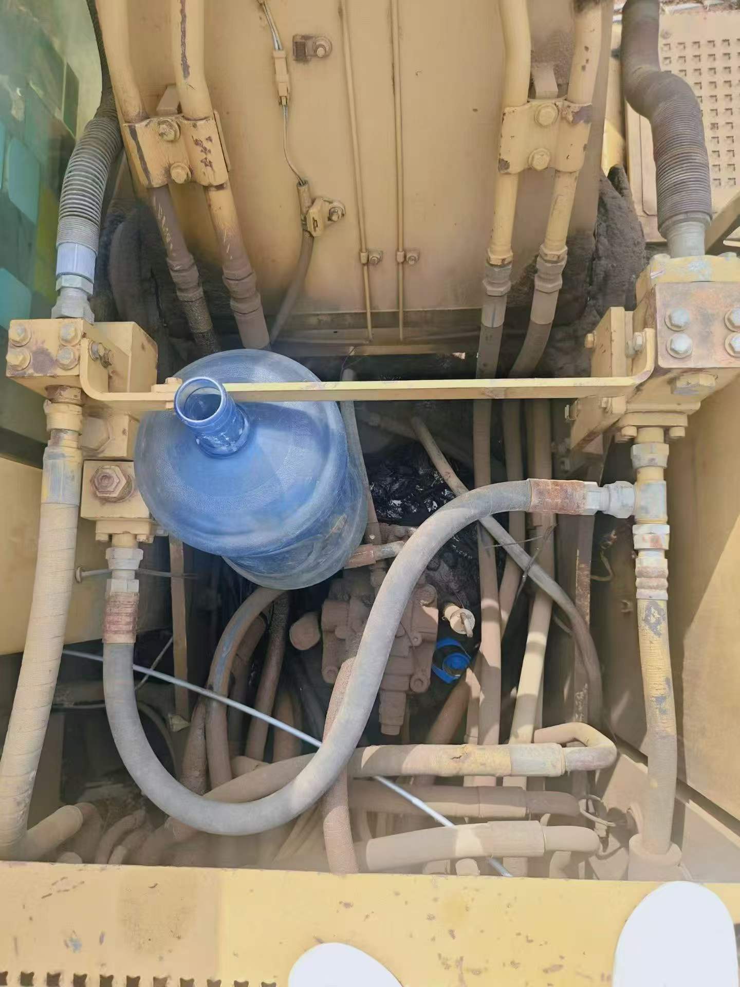 Buy Caterpillar 320C Used Excavator / 6 Buy Caterpillar 320C Used Excavator / 6