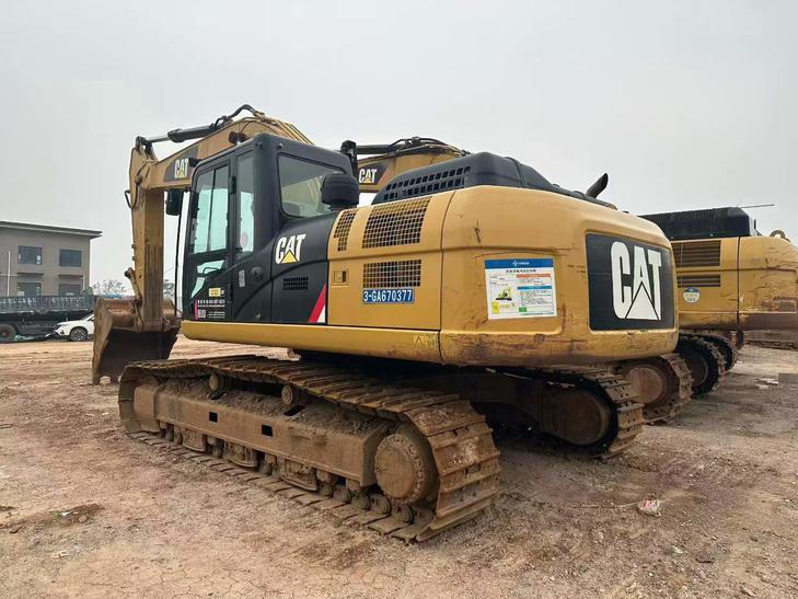 Buy Caterpillar 330B Used Excavator / 1