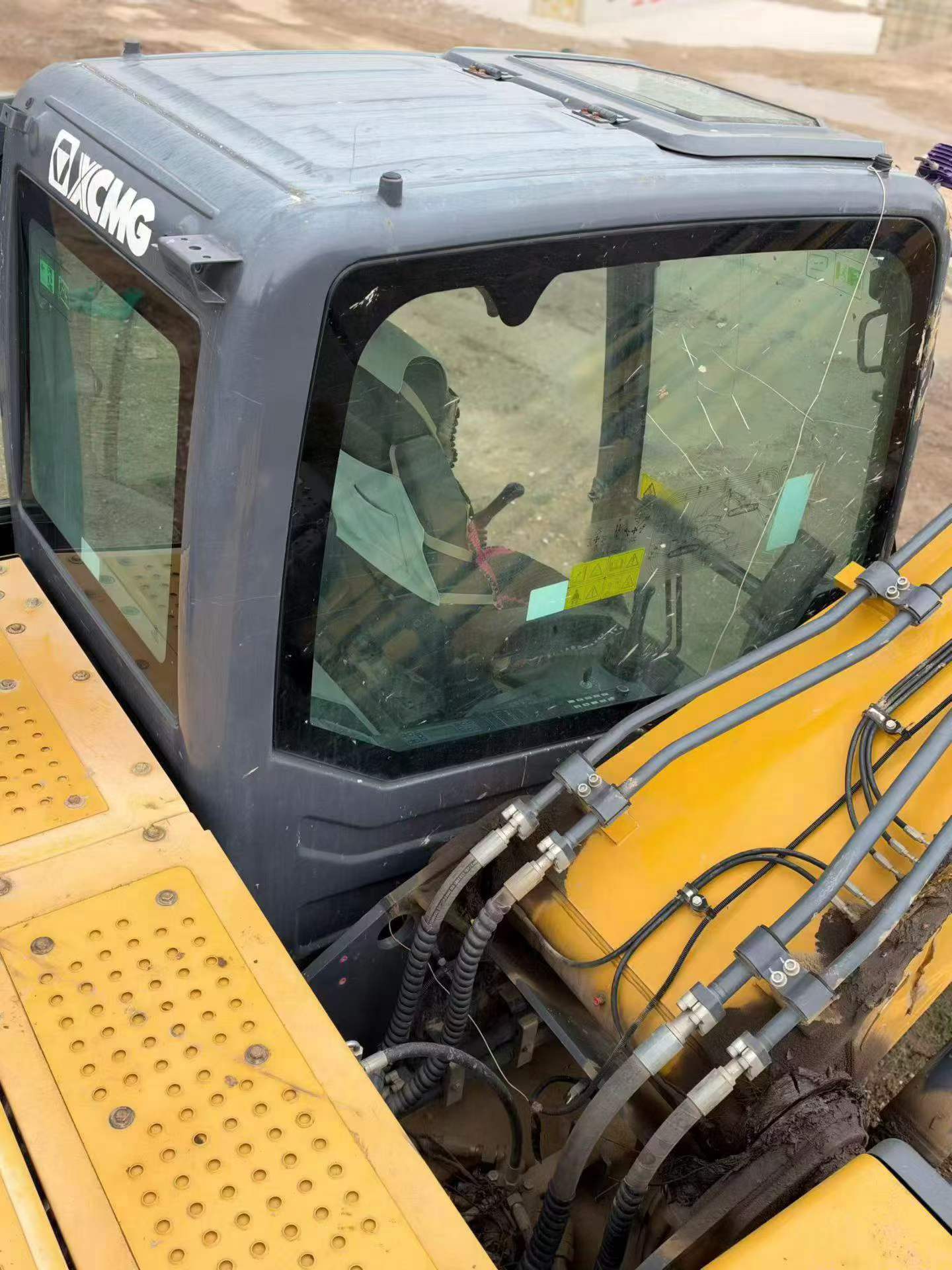 Buy XCMG XE225DK Used Excavator / 6 Buy XCMG XE225DK Used Excavator / 6