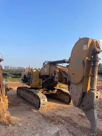 Buy Caterpillar 390DL Used Excavator / 6 Buy Caterpillar 390DL Used Excavator / 6