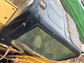 Buy Caterpillar 320D Used Excavator / 3 Buy Caterpillar 320D Used Excavator / 3