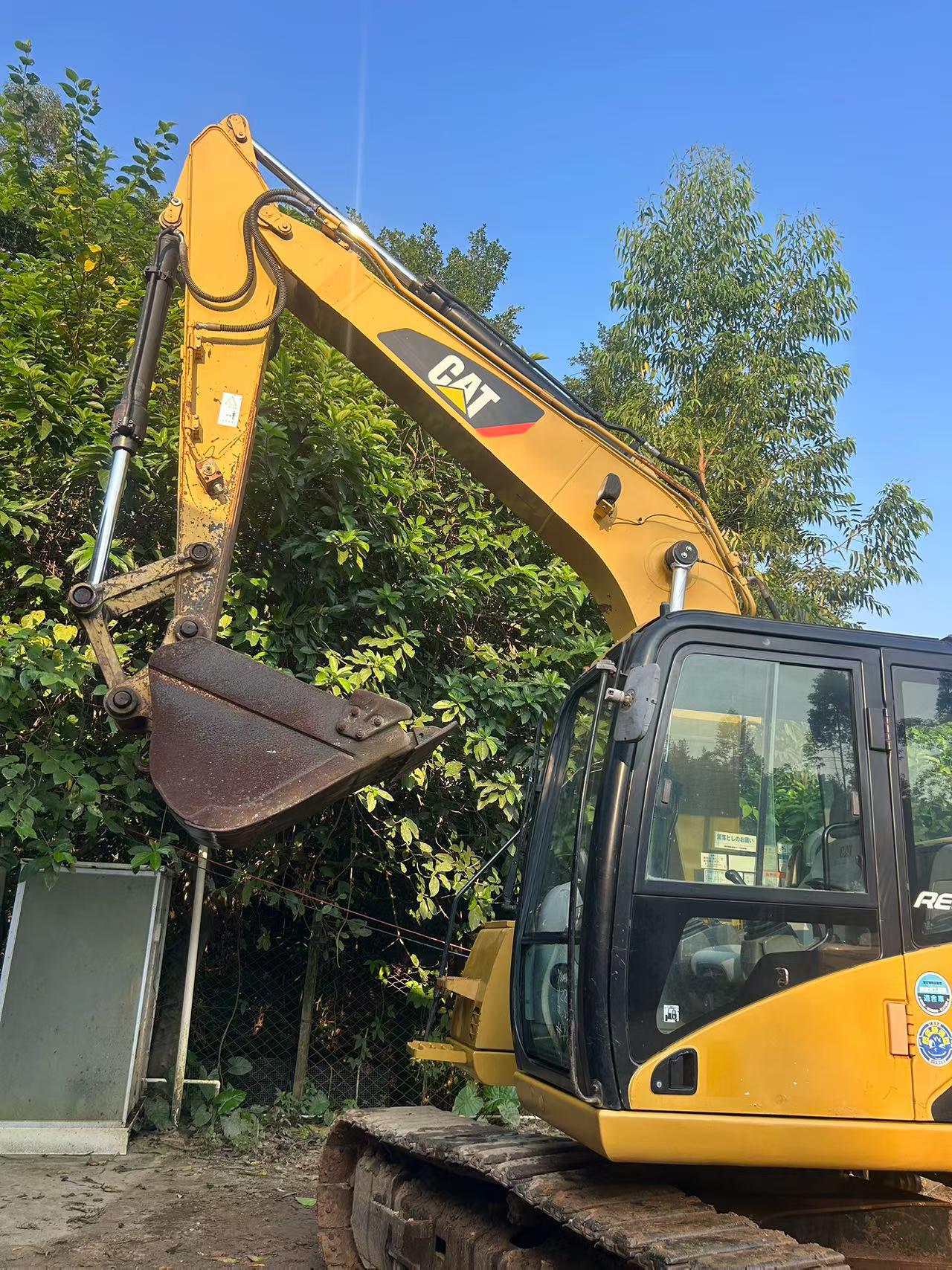 Buy Caterpillar 311D Used Excavator / 3 Buy Caterpillar 311D Used Excavator / 3