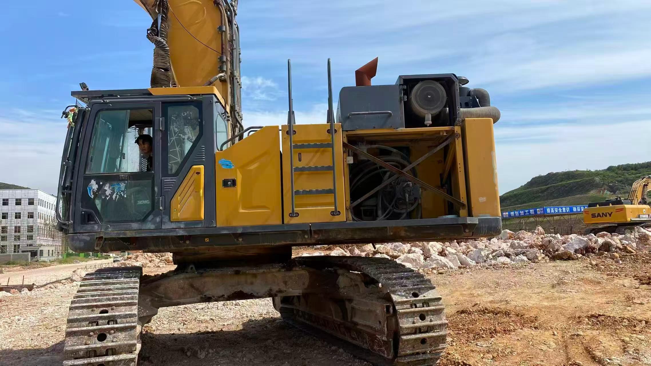 Buy XCMG XE690DK Used Excavator / 8 Buy XCMG XE690DK Used Excavator / 8
