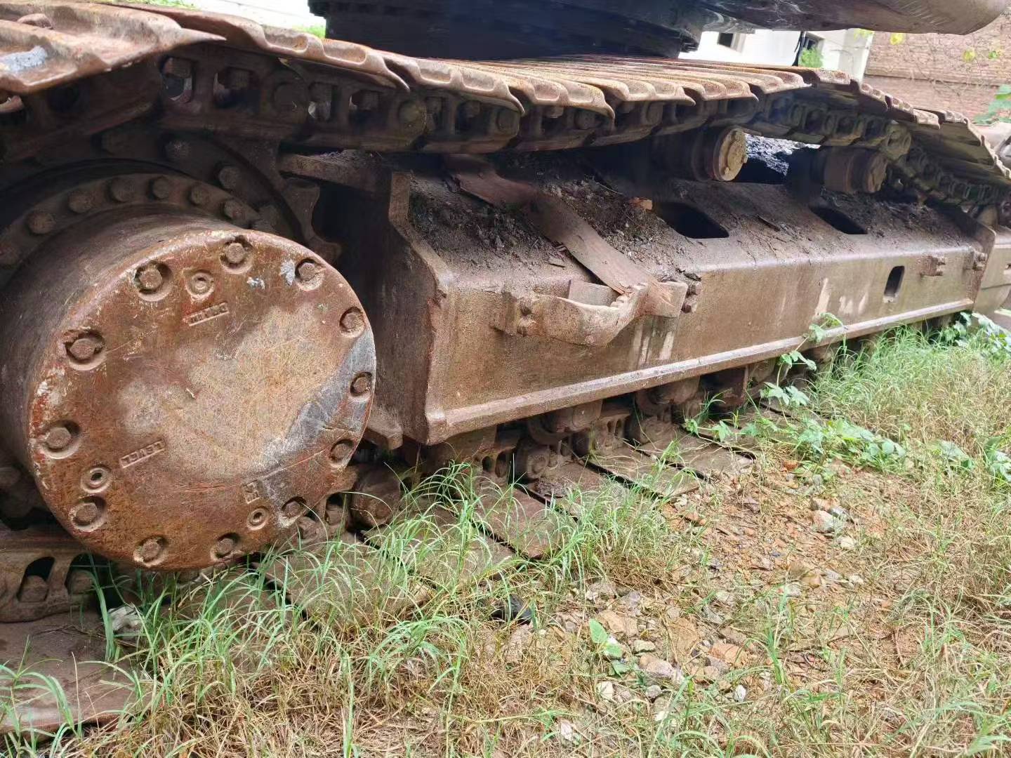 Buy Hitachi EX240-3 Used Excavator / 5 Buy Hitachi EX240-3 Used Excavator / 5