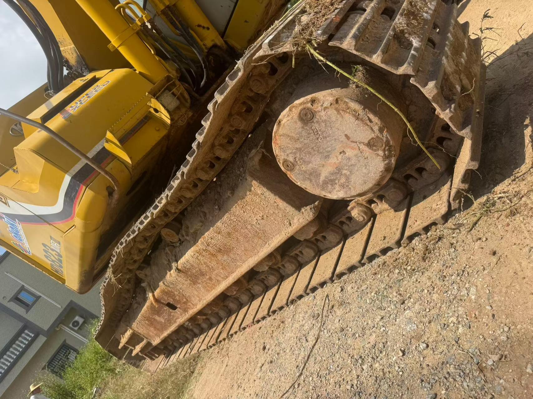 Buy Kato Used Excavator / 3 Buy Kato Used Excavator / 3