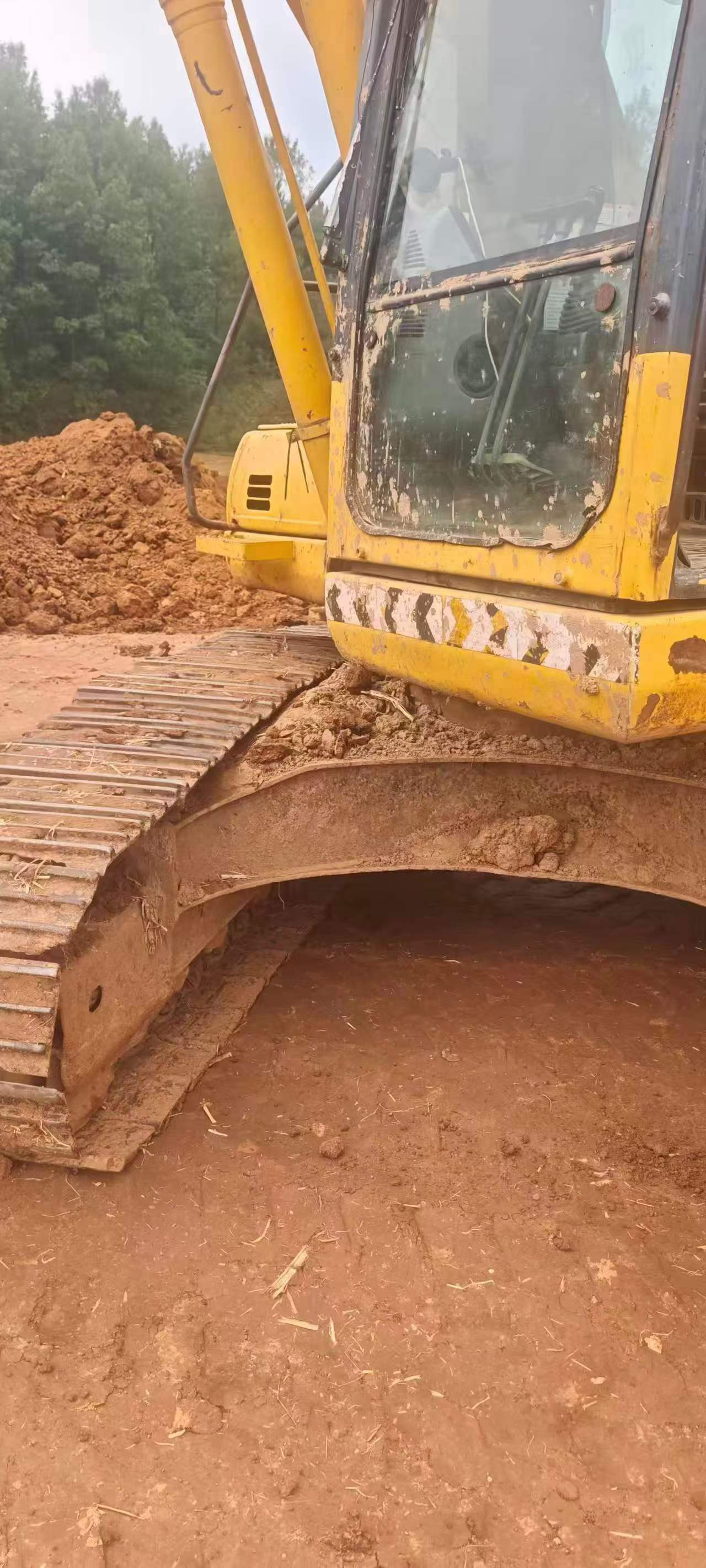 Buy Komatsu PC200-8 Used Excavator / 5 Buy Komatsu PC200-8 Used Excavator / 5