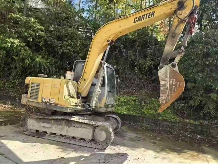 Buy Caterpillar CT85 Used Excavator / 1