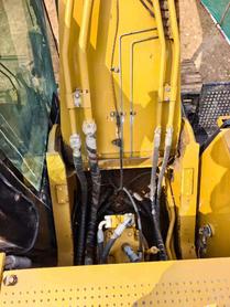 Buy Caterpillar 330B Used Excavator / 3 Buy Caterpillar 330B Used Excavator / 3