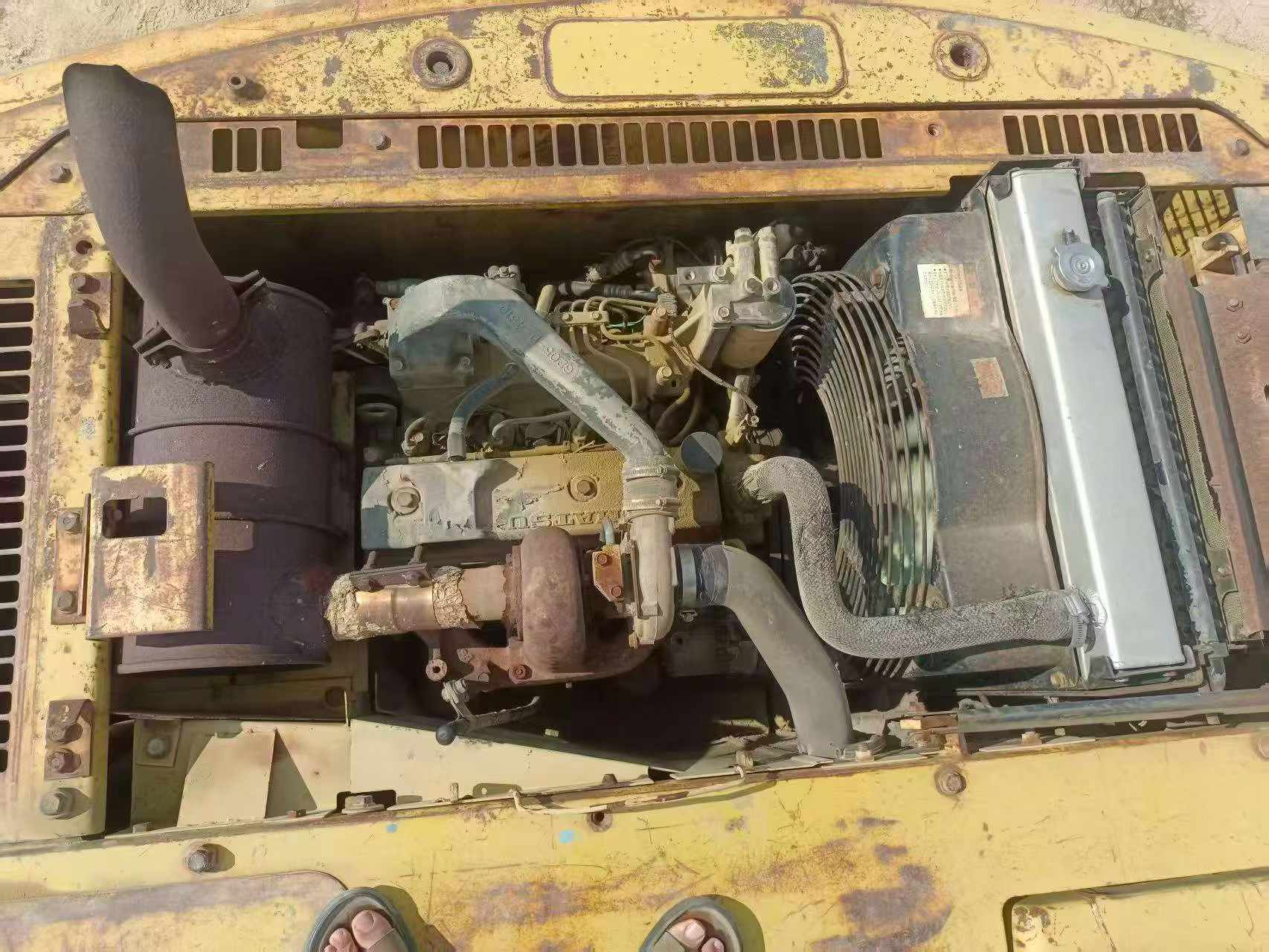 Buy Komatsu PC100-6 Used Excavator / 2 Buy Komatsu PC100-6 Used Excavator / 2
