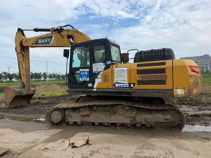 Buy Sany SY245H Used Excavator / 1