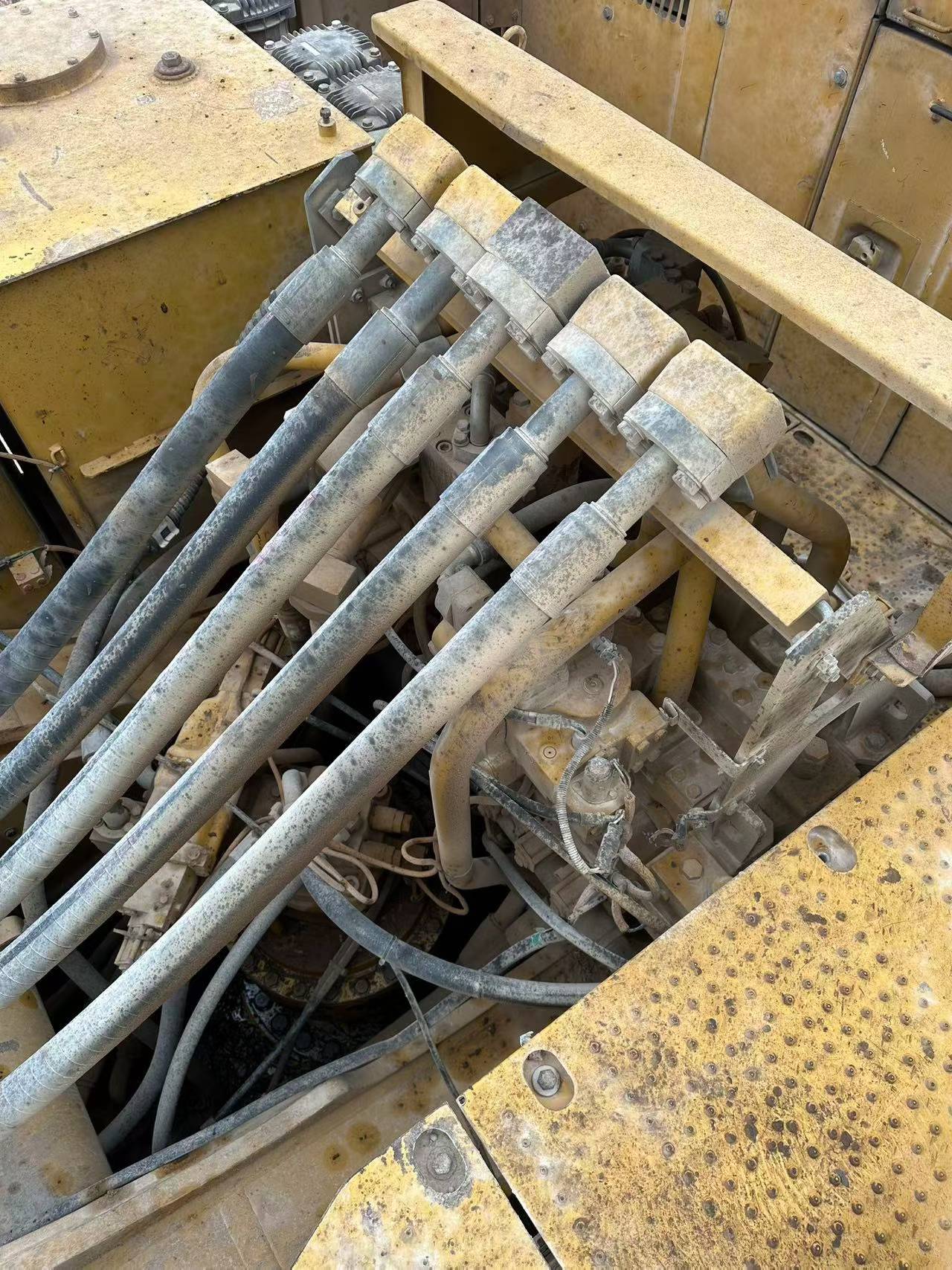 Acheter Pelle Caterpillar 390DL d'occasion / 8