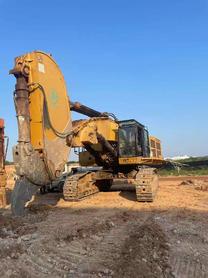 Buy Caterpillar 390DL Used Excavator / 2 Buy Caterpillar 390DL Used Excavator / 2