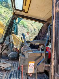 Buy Sany SY135 Used Excavator / 5 Buy Sany SY135 Used Excavator / 5