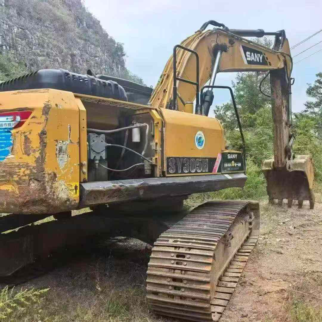 Buy Sany SY265C Used Excavator / 1