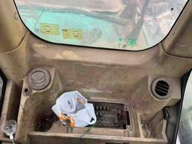 Buy Kobelco SK200-2 Used Excavator / 5 Buy Kobelco SK200-2 Used Excavator / 5