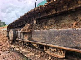 Buy Kobelco SK200-2 Used Excavator / 9 Buy Kobelco SK200-2 Used Excavator / 9