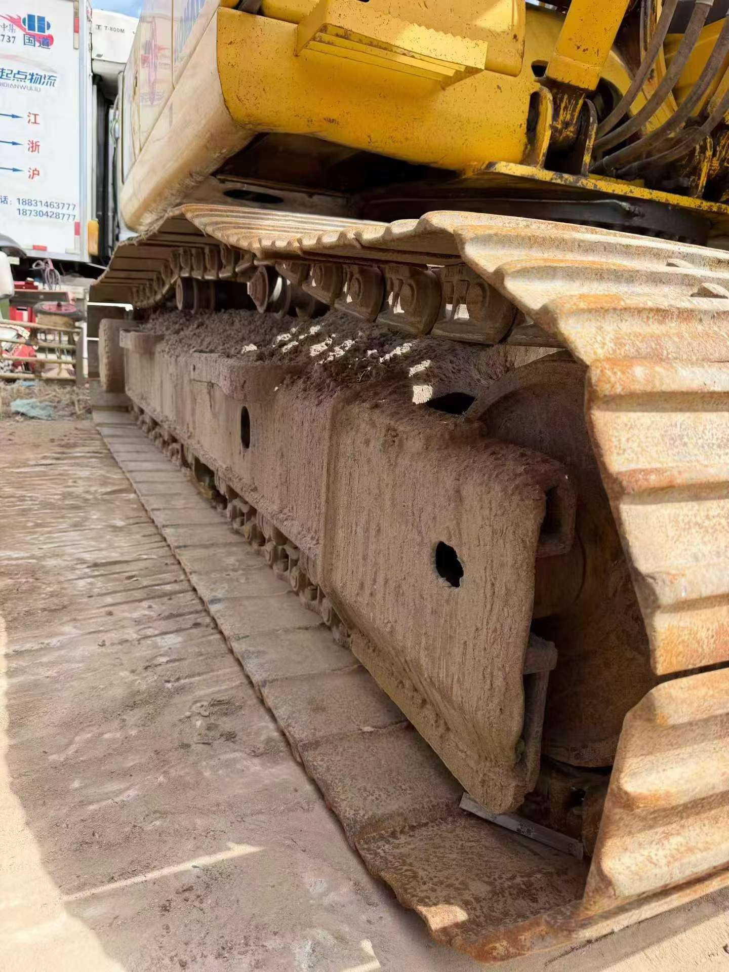 Buy Komatsu PC200 Used Excavator / 5
